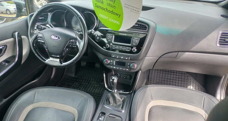 Kia Ceed cena 31900 przebieg: 183400, rok produkcji 2013 z Działoszyce małe 56